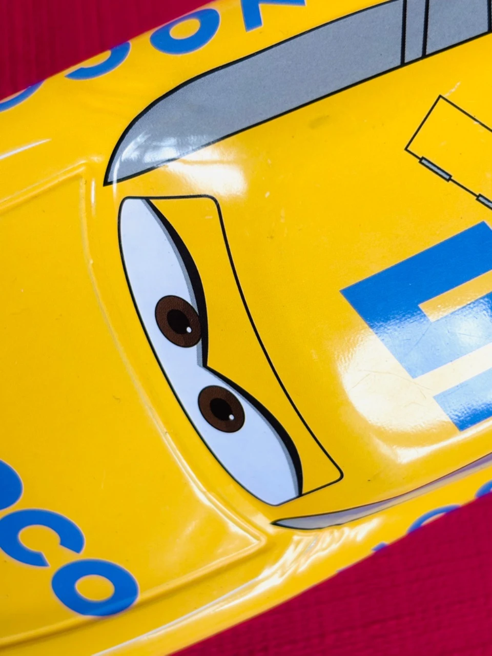 Caja de metal, estuche Dinocco Cruz Ramirez Cars Disney Pixar – photo 12